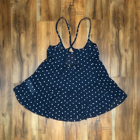 ABERCROMBIE & FITCH | Polkadot Top - Picture 2 of 3